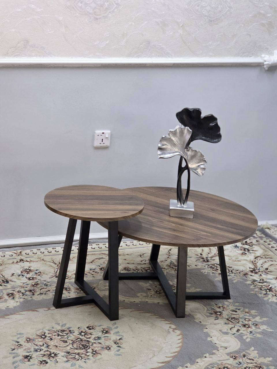 ✨ لمسة عصرية تخلي صالتك غير شكل ✨
🔥 طبلة وسطية قطعتين – خشب + رجل حديد 🔥
تصميم أنيق
متداخلة وتوفر مساحة
عملية + شكل فخم بنفس الوقت 👌
📏 القياسات:
🔸 الكبيرة:
▪️ القطر ٧٢ سم
▪️ الارتفاع ٣٩ سم
🔸 الصغيرة:
▪️ القطر ٤٢ سم
▪️ الارتفاع ٤٢ سم


**إذا كنت صاحب هذا الإعلان وتريد حذفه لأي سبب، رجاءا أرسل رسالة إلى الدعم الفني**