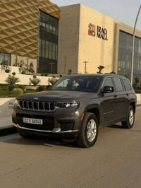 جيب 2024 وارد امريكي سعر السيارة 31000$ ماشية 14،000km بعدها جديدة  ضر...