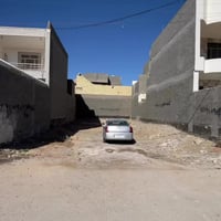 #عقارات  قطعه ارض سكنيه مساحه ٢٥٠ متر  للملاحضه عدنه غلط بل تصوير مو م...