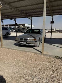 بي ام ٧ • موتور ٧٣٠ • المدائن