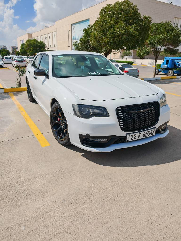 کراسلر 2019 S300  بێ بۆیاخ تەنها لای سایەقی کەمێک ساردە کووتی هەیە هەموو شتی بەشەرتە ڕەقەم و سەنەوی نوێیە نرخی 245وەرەقە ...هەولێر ***********

کرایسلر 2019 S300  مكفول من الصبغ شویة بی التعدیل البارد من صفحة السائق  كیر محرك كلة مكفول رقم والسنویه جدید سعرها 245ورقة ...اربیل *********** أربيل, العراق
