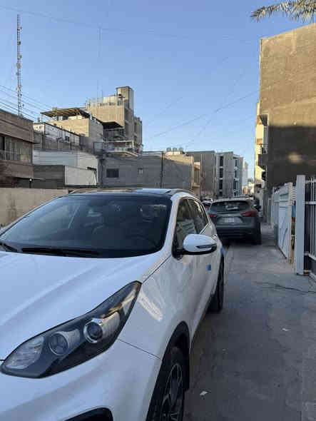 السلام عليكم
كيا سبورتج خليجي جيتي لاين موديل٢٠٢٠ 
الشركة الدولية ماشية 71الف كيلو حقيقي
فول مواصفات ١/١ معروفة 
محرك ٢٠٠٠ دوش 
رقم بغداد جديد وهزه جديده تحويل ثاني يوم 
السياره بيه باب خلف سايق صبغ  وكم مكان بارد 
بانوراما.بصمة دخول وتشغيل.سايد بريك بصمة.مانع منحدرات.شاشة كبيرة.اريل نفكيشن.شاحن واير ليس .تشغيل عن بعد شفتات سرعة.اوتو هولد.جنطة كهرباء.كشنات جلد بلادي و كهرباء.داخل لونين حمصي واسود.حساس امامي وخلفي.خمسه ويل كب .قطعتين تبريد بيانو.كامرة خلفيه.تحكم ستيرن.شاشه قرائه الاعطال 3 انضمة قيادة …
سيارة جاهزة من كل النواحي صدر تايرات
السعر 208  وبيه مجال بسيط
مكانه بغداد المنصور
***********
