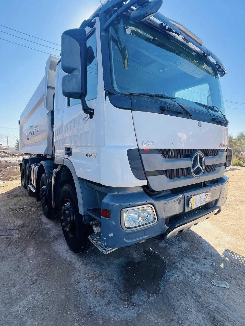 اكتروز موديل ٢٠٠٦ بموديله حجم ٤١/٤٤  كير فتيس جاهزه للعمل رقم قادسيه تحويل مباشر معرض ابو عمار المعموري الاستفسار ***********
