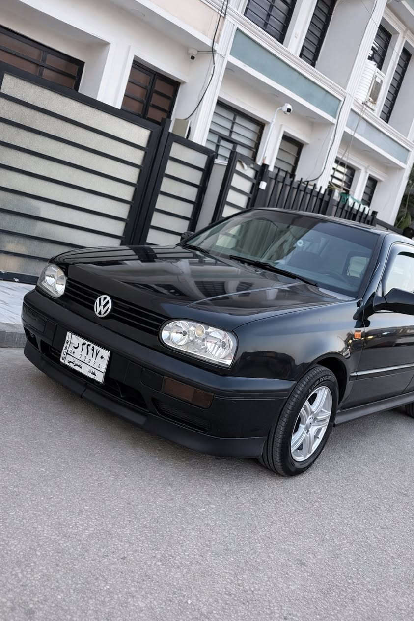 سلام عليكم شباب
كولف موديل 92 كلش نظيفه و جديده السياره 
  سنويه مشروع  
محرك ٢٠٠٠ جديد 
كير اوتو
صدر أمامي خلفي جديد
تخم تاير جديد
الداخل كله جديد بطانين و كشنات رياضيه   
كامره اماميه و كامره خلفيه 
سستم صوت سوني كامل و دمام 
شاشه كار بلي 
لحايه و دوس كله رياضي 
تبريد منظومه جديده  كلها  تبريد ثلج  حماوه ماكو  
جام كهرباء الامامي و الخلفي جوبي 
سنتر لوك
 كهربائيات كله شغاله كامله بلاديه 
منظومه الماء كله جديد  من جوينات  من راديترات من مراوح  من واتر بأم
ادامه كامله  لمنظومه البانزين  من فيت بام من فلاتر  من صوندات  من نوزلات
مسويلها عازل حرار للسياره  كلها 
مصبوغه عام  للجماليه 
السياره كلشي جديد  بيها
رايدها ب 58$ وبيها  مجال بخدمتكم 
مكاني الدوره   ***********
