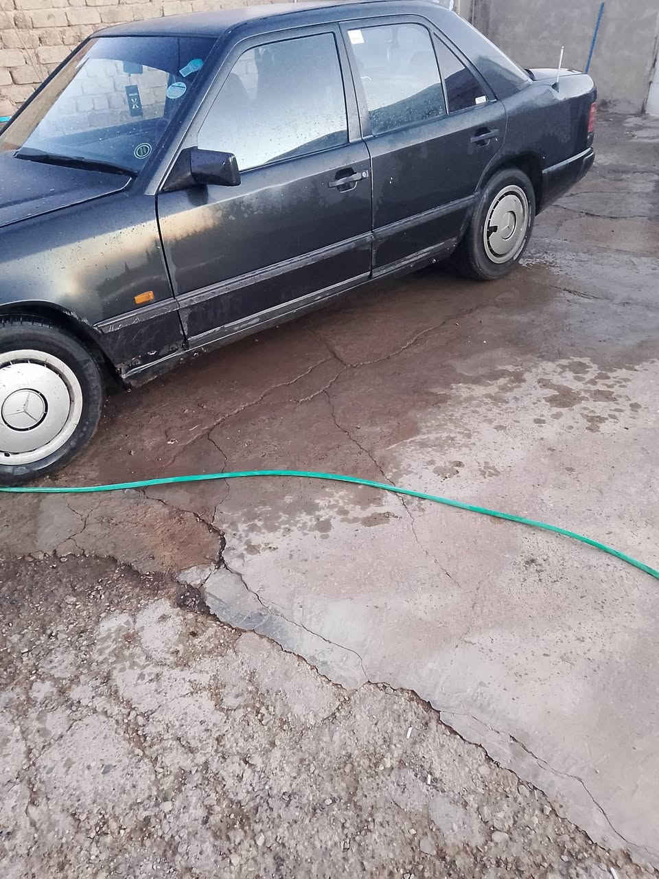 مارسدس دب ٢٣٠ موديل ٨٩ محرك بلاد اربعه بي تبخير كهربائيات بلاد داخل صاج وجلد تبريد تدفئه جام كهربائي سنويه جديده قواعد دبلات بلاد جدد سياره مال جناي السعر ٤٠ ويرهم مراوس مكاني صلاح الدين قضاء الدور ***********
