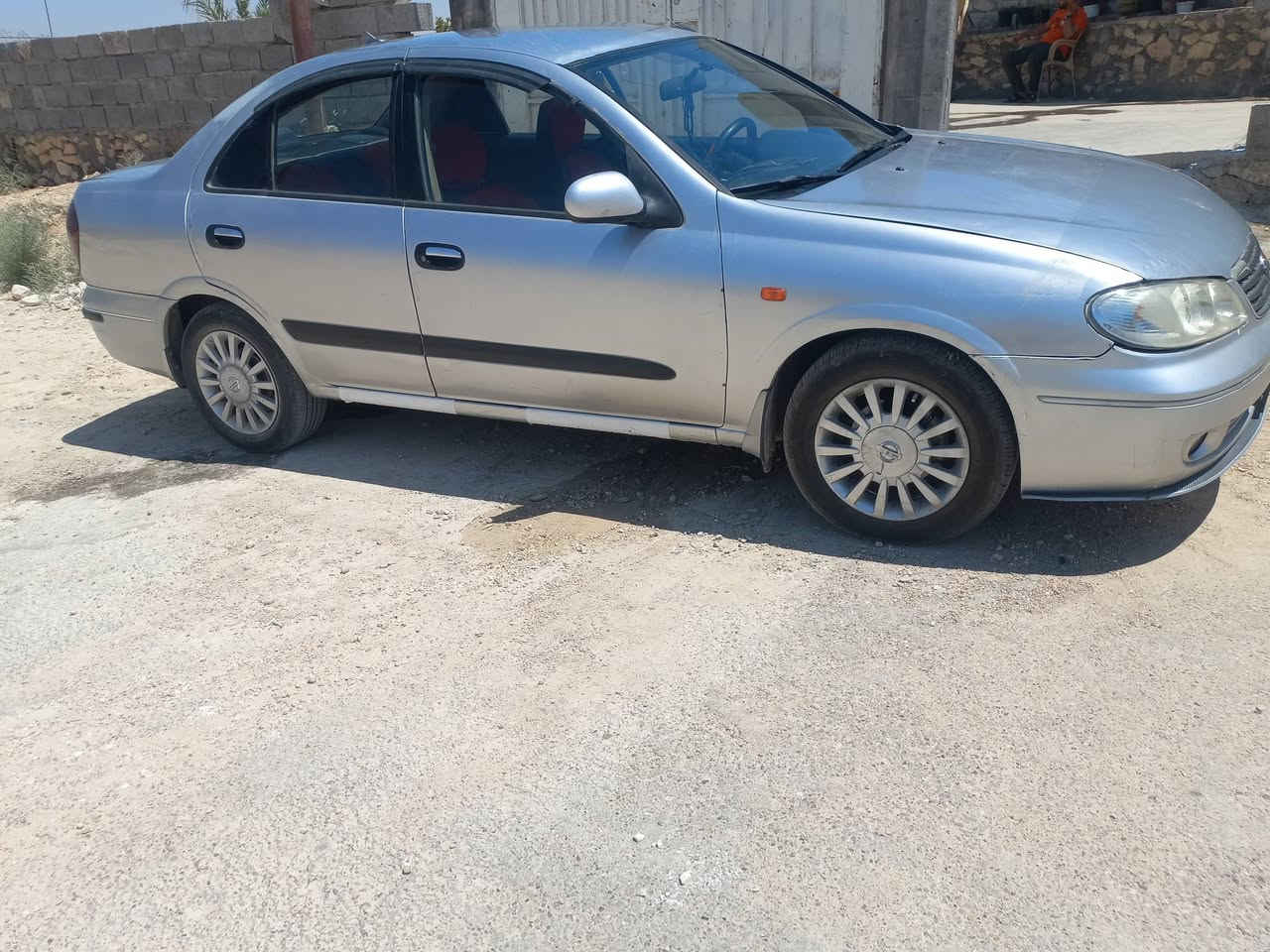 بسم الله الرحمن الرحيم 
للبيع نيسان سني موديل 2008 سعودي كير عادي محرك اسود رقم صلاح الدين شرط تحويل بيها صبق باب خلف السايق السعر 85 بيها مجال مكان السيارة الانبار حديثة التواصل على الرقم ***********
