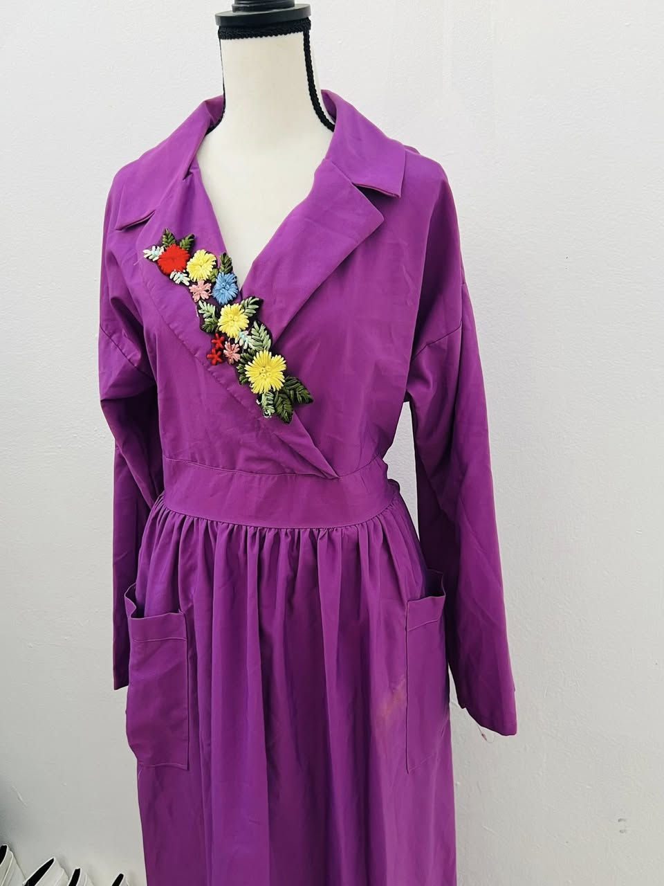 بنات بضاعه عيد بااسعار مناسبه وتوصيل جميع المحافضات 5  للستفسار واتساب***********
