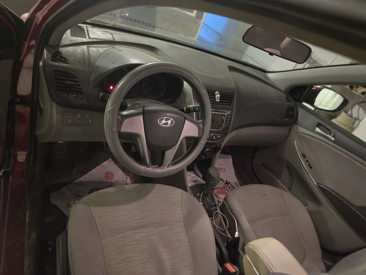 السلام عليكم 
اكسنت خليجي بدون صبغ مكفوله بيه بارد بجامرلغ الأمامي كلش بسيط محرك كير. صدر تيارات خير من الله سعره ١٠٧ 
العنوان ديالى هبهب
***********
