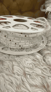 السلام عليكم تم وصول نشره لد 1 خط 
متوفر اللون الابيض واللون الشمسي 50 متر 
بسعر 27000
اصحاب المحال والكميات سعر خاص 
للطلب والاستفسار ***********
