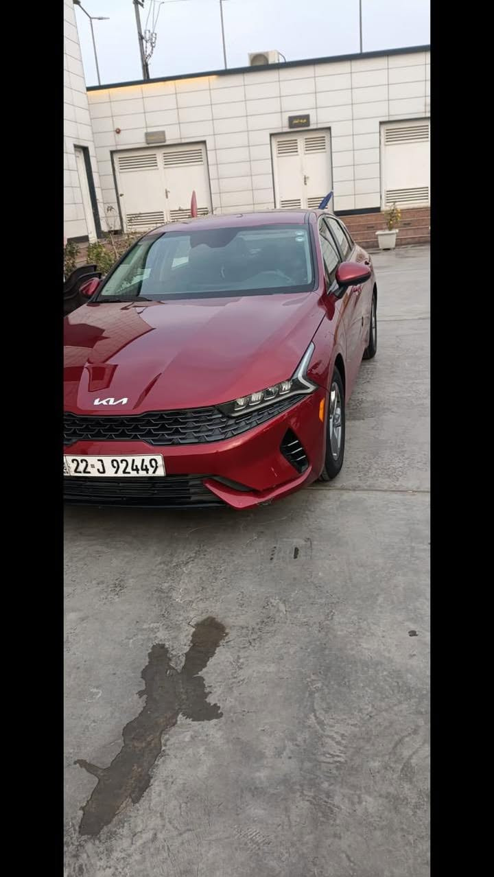 السلام عليكم
للبيع k5 2022
وارد امريكي حادثها جاملغ الامامي جهة السايق بدون دواخل بدون ايرباك حادث جداً بسيط 
سيارة نضيفه وع ايدي رقم اربيل باسمي هزه ورقم وسنويه كلشي جديد تخم تاير جديد 
العنوان الغزاليه او الكاظميه 
*********** هذا رقمي اتصل وبيك خير وتدلل 
السعر 165 ورقه
