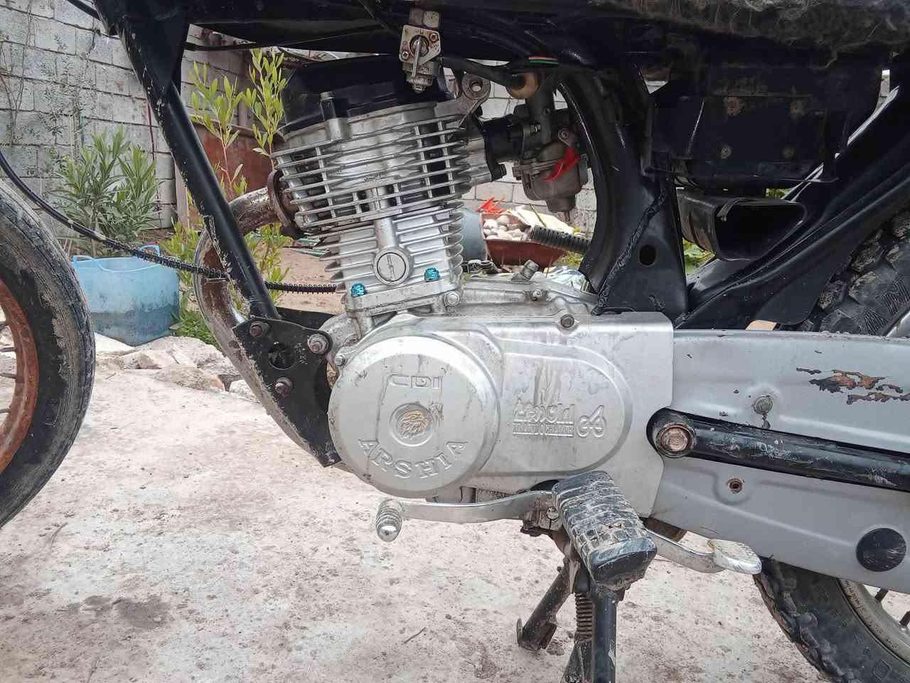 سلام عليكم دراجه ارشا للبيع مديل 2018 إدراجه مكينه مجفت جديد لا تنقيص ولا تبخير 
بيها صوت درام شفت  مكينه شلعه و معدل سعر 225 و بيها مجال لجاملغ امامي موجود  مكاني بعقوبة 
ملاحظه لصالنصه مو ويا إدراجه اشدلك مالتها لقديمه


**إذا كنت صاحب هذا الإعلان وتريد حذفه لأي سبب، رجاءا أرسل رسالة إلى الدعم الفني**