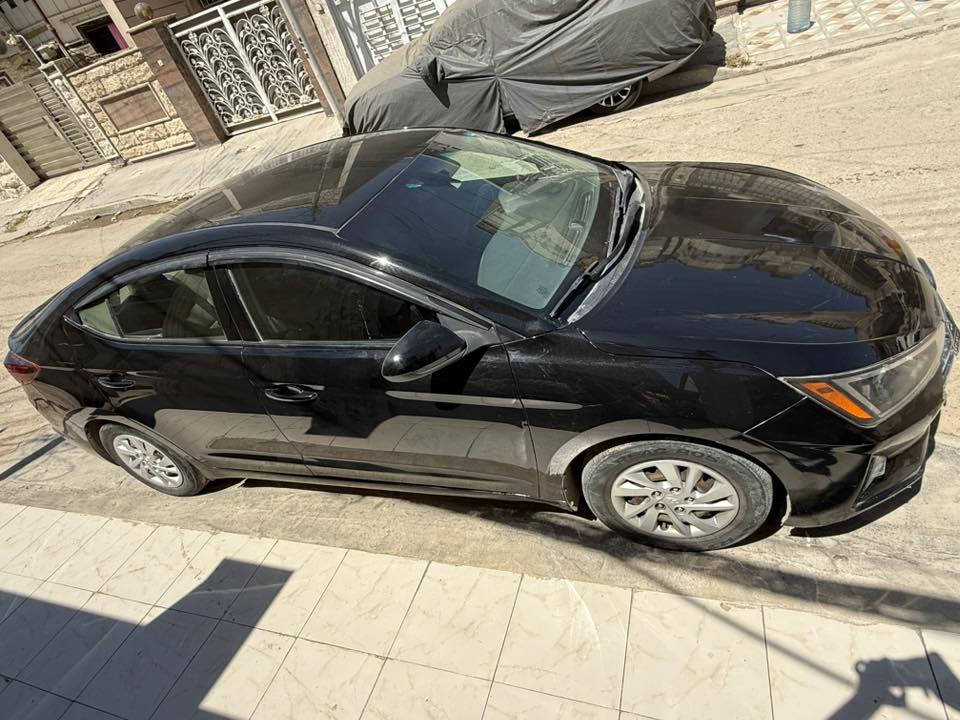 النترا 2020 للبيع فقط 
3 انضمه قياده 
رادار 
تحديد مسار 
تحكم ستيرن 
لغد وشاصي مكفول 
بيها جاملغ مبدل وبنيد مصبوغ 
مكينه مفتوحه كازكيت 1.5
السعر 12500
مكاني بغداد السيديه 
***********
