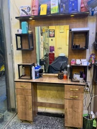 👋 ميوزه حلاقه عدد 3 للبيع مثل ما واضح كدامكم نضيفات ومرتبات كل ميز  يت...