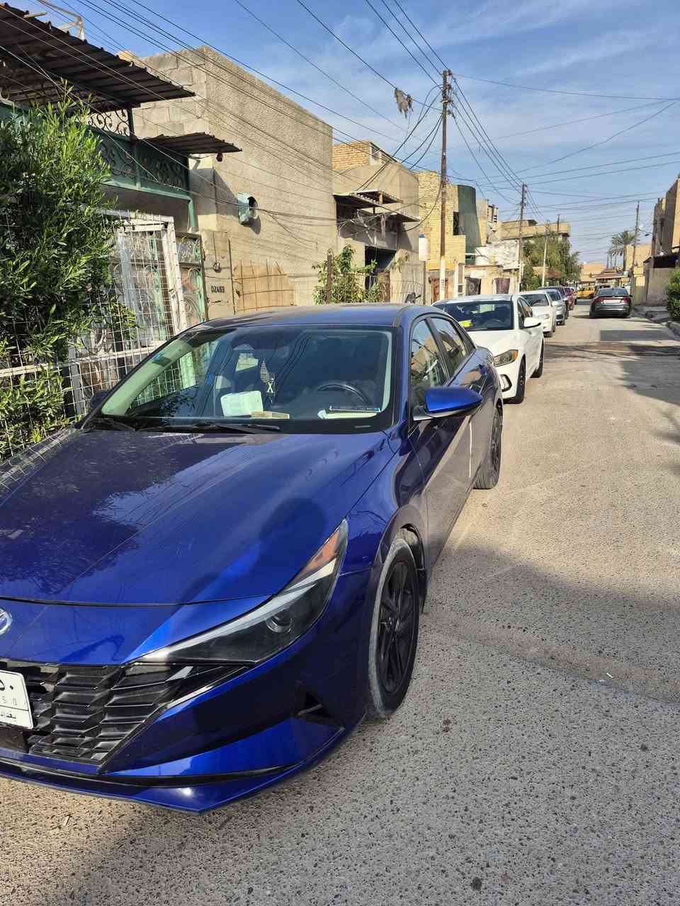 سلام عليكم 
للبيع سياره الانترا موديل 2023 بحالة ممتازه 
المواصفات 
تشغيل عن بعد
بصمة 
إنارة ترحيب 
تحكم جهتين
مكينه 2000
صبغ فقط دعاميه خلفيه
سياره باسمي  
للاستفسار 
*********** بغداد, العراق
