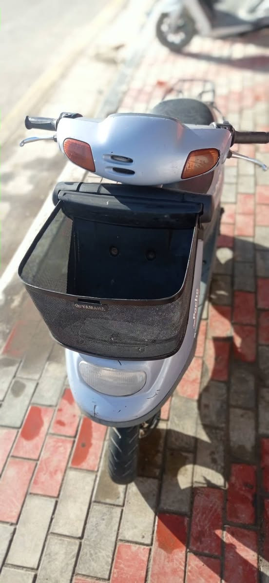 دراجة منقولي 2003جديدة مال حاوي
دراجة مكفولة كفالة عامة برغي ما مفتوح بل مكينة 
سلف هندر كهربائيات كلها شغاله لايت هورن اشاير دشبول كلها شغاله شلعة فول شرط تعبر 60 
دراجة مال جناي سعر 850 وبيه مجال شراي يتصل 
***********
كربلاء حي الوفاء  المو شراي لا يتعبني
