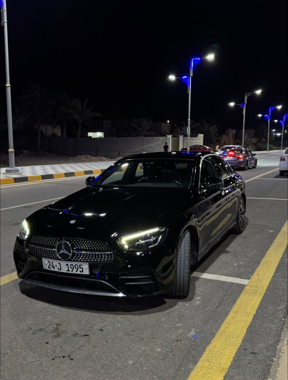 Mercedes Benz E350 AMG 2021
فول موصفات لون اسود 🖤
1. بانوراما 
2. استيران كهرباء 
3.كأمرات عدد 5 
4. صندوق كهرباء 
5. كيج إلكتروني متغير 
6. داخل اسود 
7. كشنات تدفئه  
8. رادارات امامي خلفي جوانب 
9. حساسات 360 درجه 
10. سستم سماعات برومستر 
11. شاحنه لاسلكي 
12. اتو بارك + اتو هولد
13. كشنات كهرباء + خزن ميموري 
14. صفر مسج 
15. لد داخلي 64 لون
16. ويل 19 AMG
17. رقم شمالي  مميز باسمي تحويل مباشر 
18. موقع السياره بغداد العامرية
19.سياره مغلفه ppf بالكامل 
20.سياره جاهزه من جميع النواحي بدون نقص
21.عداد سياره 55 الف مايل
السياره حادثها جاملغ وبنيد مبدلات مصبوغه مكفوله الداوخل 
الاستفسار ***********

