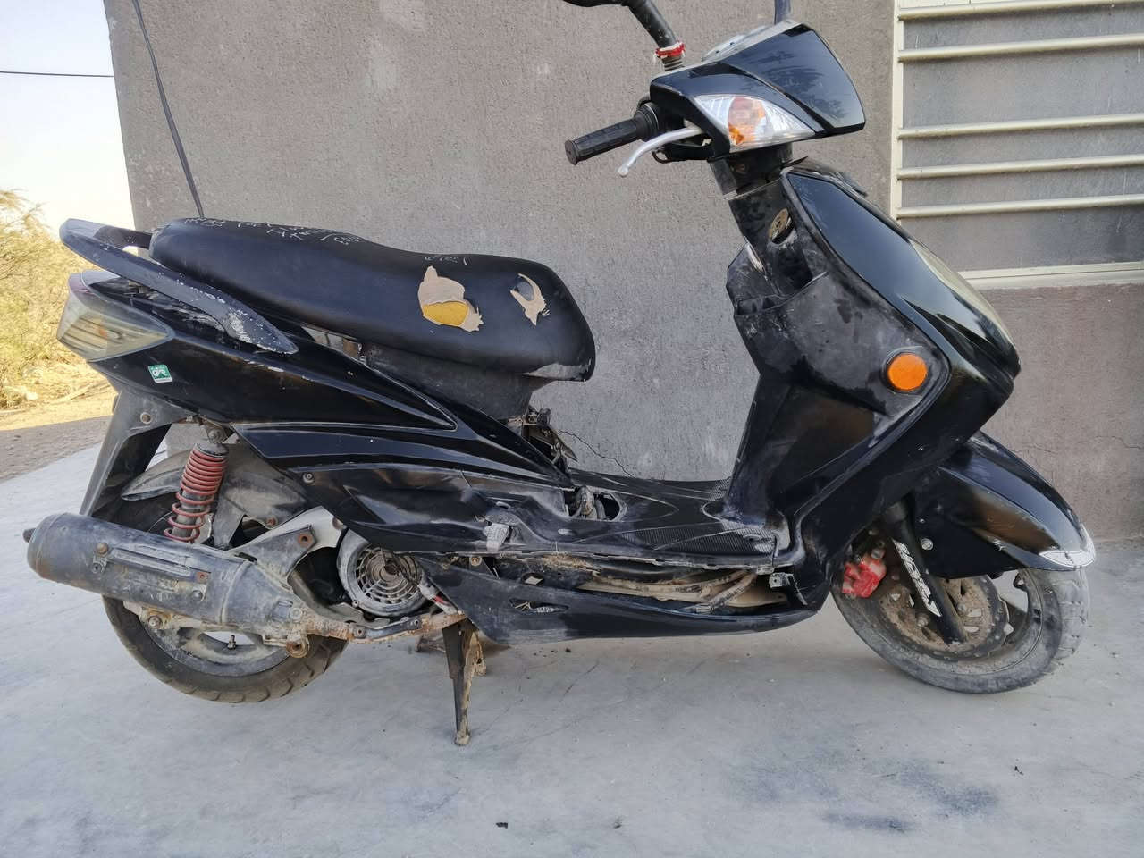 سلام عليكم سكنس ياباني فحل. نقص كور فقط درراجة كاملة مكاني بابل المحاويل استفسار ***********
او خاص.. السعر 250.وبيهة مجال
