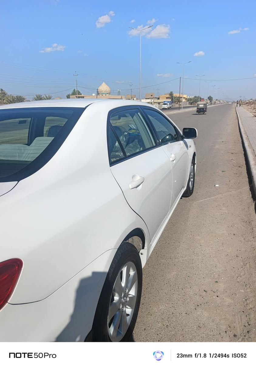 سلام عليكم
كورلا 2011 مكفوله من الضربه ولصبغ ولتبديل شرط السونار 
بيها بارد شبر ب باب مال سايق السيارة نضيفه بمعنى الكلمه 
5ويل كب السونار اليعجبك مكان السيارة بغداد السعر 160 
وبي مجال حك الجيه الهاتف /‏‪***********‬‏
