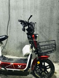 دراجة كهربائية • ٢٠٢٢ • تاجي