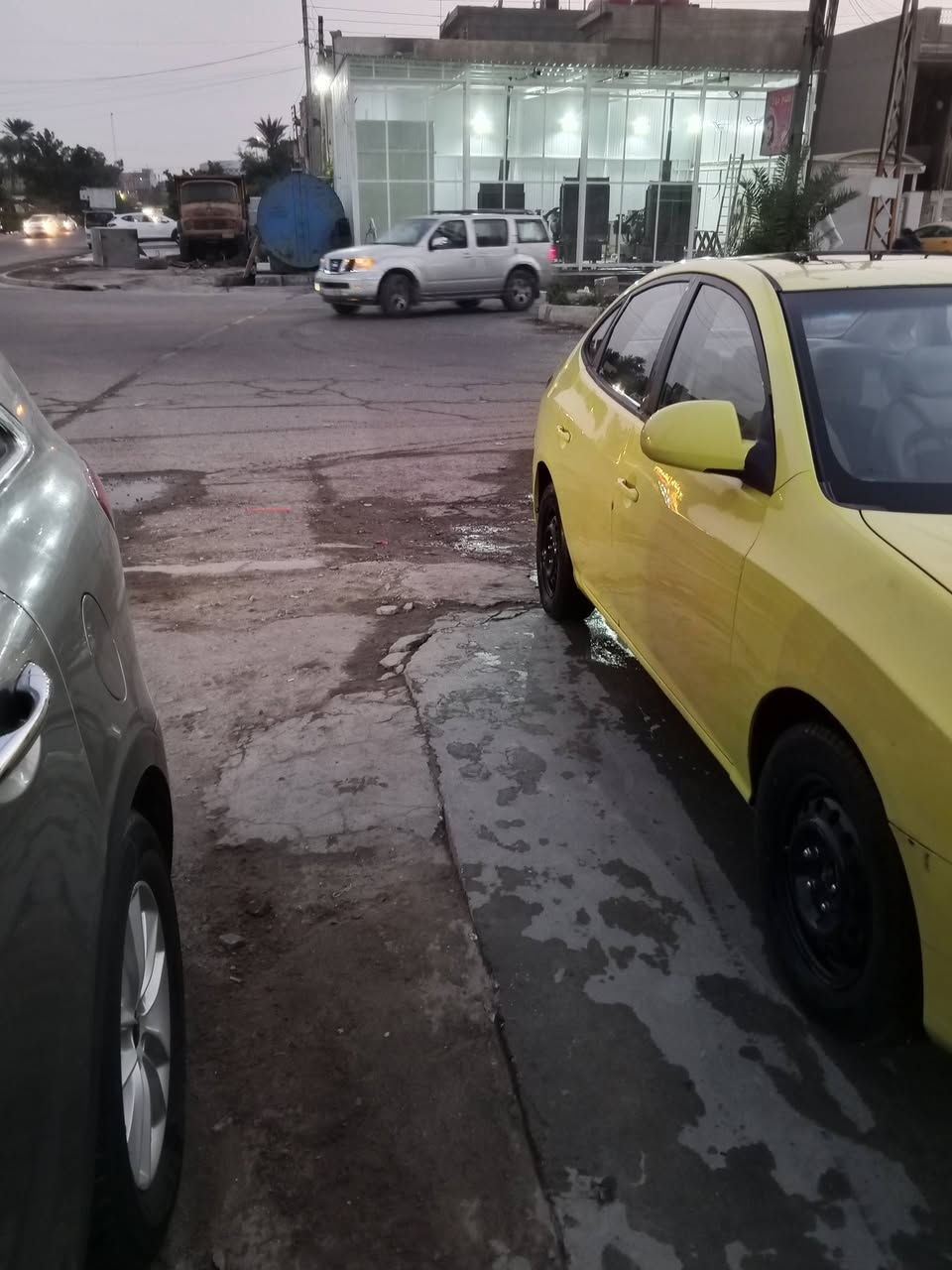 السلام عليكم للبيع النترا موديل 2009خليجي كير مكينه تبريد صدر تخم تايرالسياره خير من الله بسمي مكاني الشعب مكينه 1600دكشن عالي ياليت *********** السعر 98وبيهه مجال
