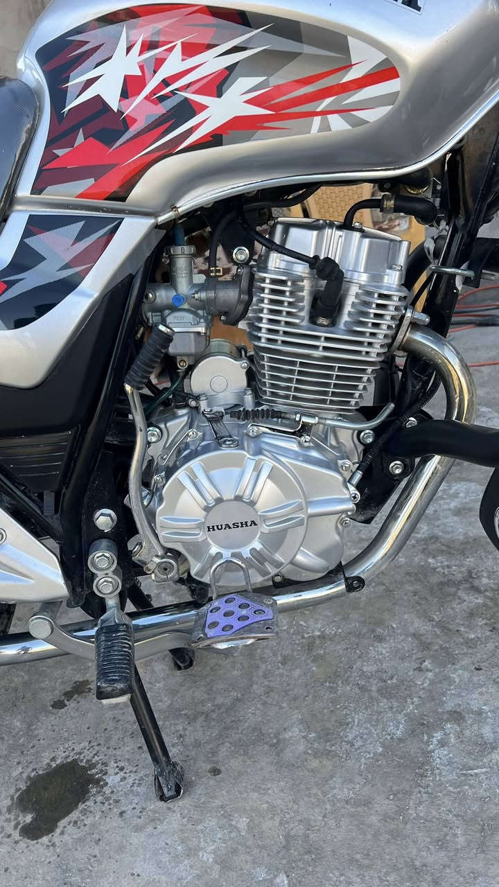 السلام عليكم للبيع ماطور هيوشه مسجل سنويه موديل 2023 مكفول كفاله عامه ما ممدود عليه اسبانه نشاط ورزانه فول ما بي نقص لو برغي جهاز مجهز تشغيل عن بعد بصمه المكان الفلوجه النساف السعر (1600وبي مجال بسيط)  الاستفسار *********** بي وات ساب
