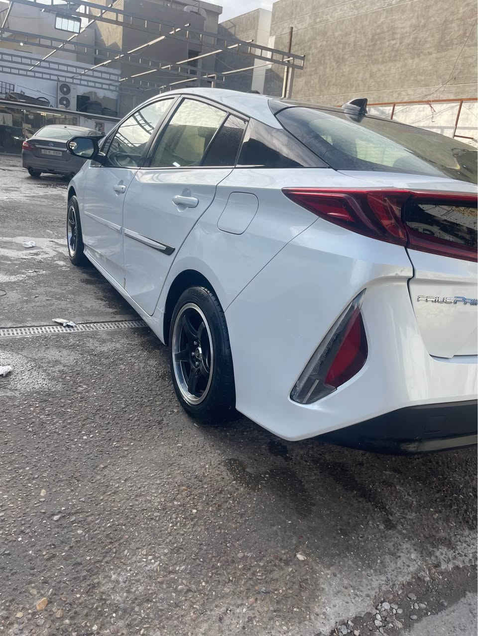 السلام عليكم من رخصة الادمن المحترم البيع تيوتا بريوس بريم موديل 22 ريم بغداد دولي بسمي حادث بنيد مبدل اصلي وجاملغ مصبوغ وجاملغ بارد مكان بعداد سعر(145)🕊️*********** بغداد, العراق
