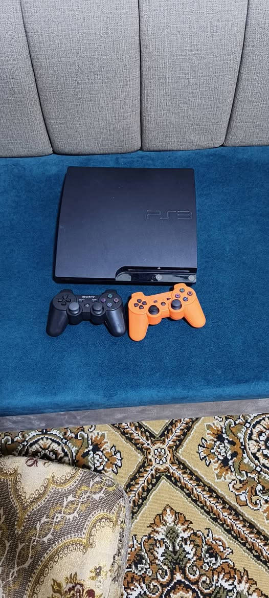 بلي ستيشن 3
مهكر +مكاتب العاب +احساب اون لاين 
يدات شغالة 
السعر 85 وبي مجال


**إذا كنت صاحب هذا الإعلان وتريد حذفه لأي سبب، رجاءا أرسل رسالة إلى الدعم الفني**