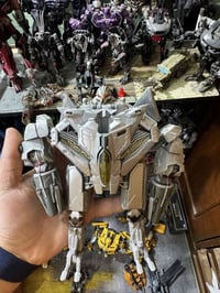 مجسمات ترانسفورمرز • سعر خاص • توصيل لجميع المحافظات