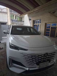 سلام علیکم شانجان UNI-k للبيع موديل 2022 ماشية 38 نظيفة السعر 32 مليون...