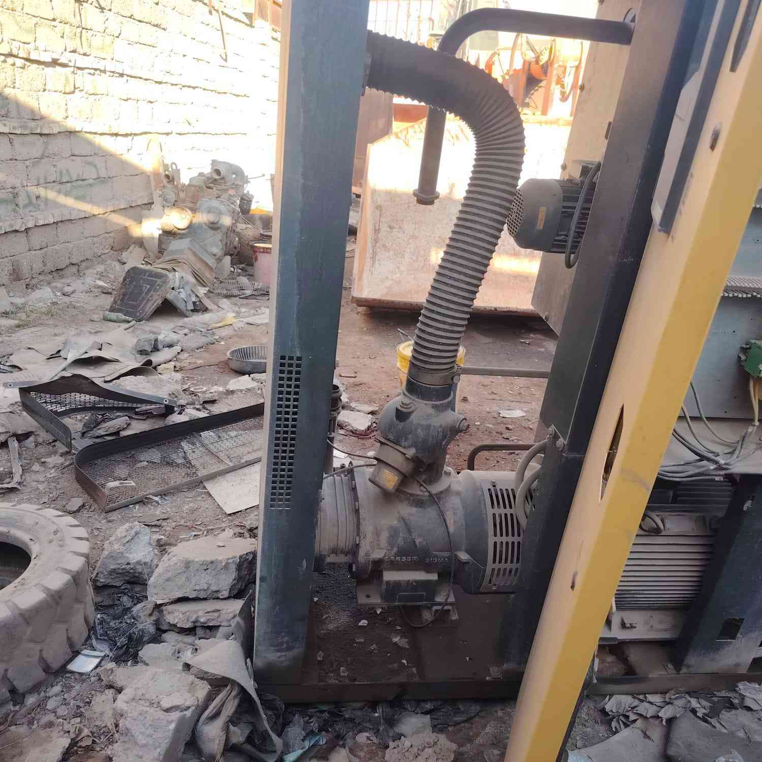 كمبريسر هواء للبيع الرقم ***********
