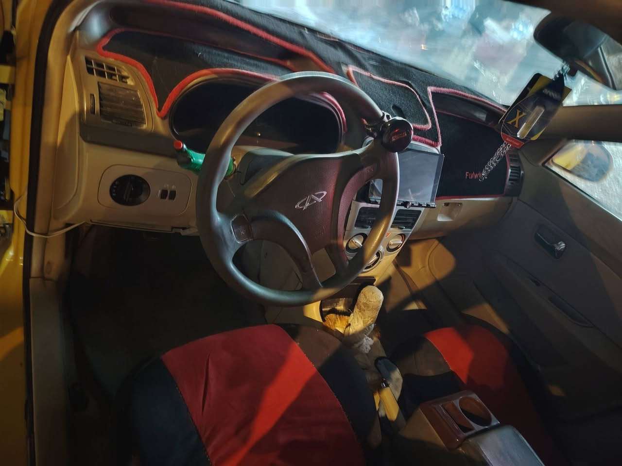 شيري فلاوين موديل 13 بيع مستعجل السياره كير مكينه حداديه حلوات شاشه داخلها حلو رقم قادسيه مداور وكتيش ميعجبك السياره معروضه ب 22 وبيها مجال بيع مستعجل للتصال ***********
