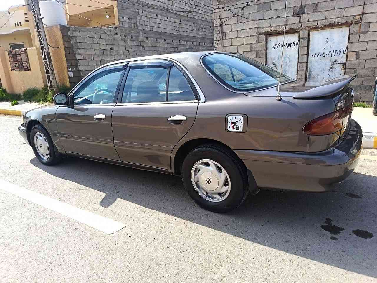 سوناتة ٩٤ رقم بغداد السيارة مكفولة من كلشي بس نقص تبريد مشروع وطني سنويةلل 28 رقم جديد كير أوتماتيك محرك مفتوح مكفولات صدرو وكهربائيات وتحويل بشرط ديالى كنعان اتصل على *********** لا خاص ولا تعليق السعر ٤٨ وبيهةمجال قليل صبغ حزام
