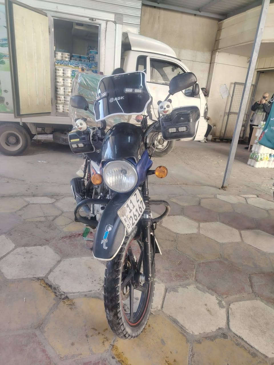 بوكسر للبيع لون ازرق موديل ٢٣ مرقم تحويل ثاني مجفته مرة وحده مكاني العامرية سعر ثنين 100 بيهة مجال بسيط متواجد واتس فقط***********
