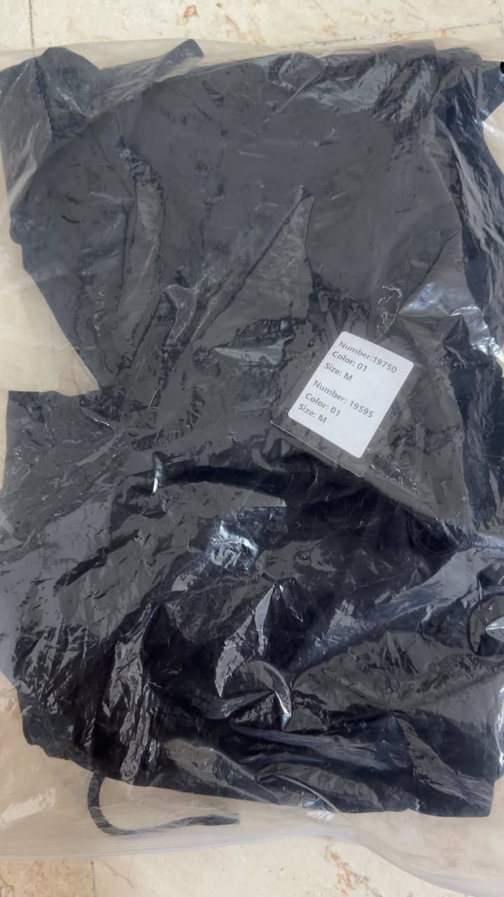 سوت بعده جديد ولا ملبوس قياس M
السعر 60وبي مجال
مكاني بغداد


**إذا كنت صاحب هذا الإعلان وتريد حذفه لأي سبب، رجاءا أرسل رسالة إلى الدعم الفني**