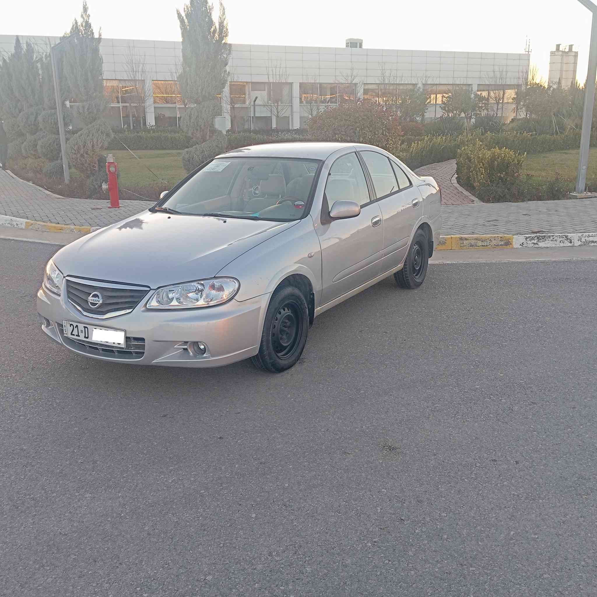 نیسان سەنی یابانی سلفەر مۆدێل ٢٠١٢ گێڕ اۆتۆماتیک مەکینە ١٦ ڕەش سۆبەر سەیارەکە کەلەو عەینەکوسویچ گۆنترۆڵە ٤ جام کاڕەبایە ناوزەردە ٣بارچەی بویاخە بی ناوگرتن گێڕو مەکینەو تەقەو رەقە تەبریت بەشەرت سەنەوی رەقەمی تازەیە  سعر ٩٧ گڵاو معامەلە لەسلێمانی زم *********** فایبەڕ واتساب لەسەرە
