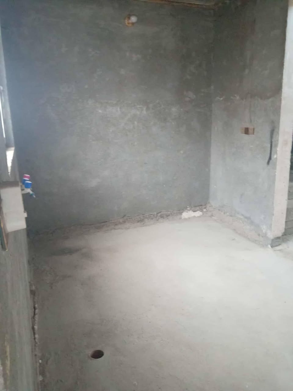 بيت 100 متر مربع ركن للايجار او للبيع الموقع زوير فرع سيد علي الرقم بي وتساب *********** ما ارد على تعليقات
