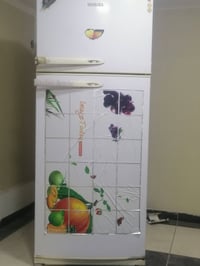 تلاجة • نظيفة