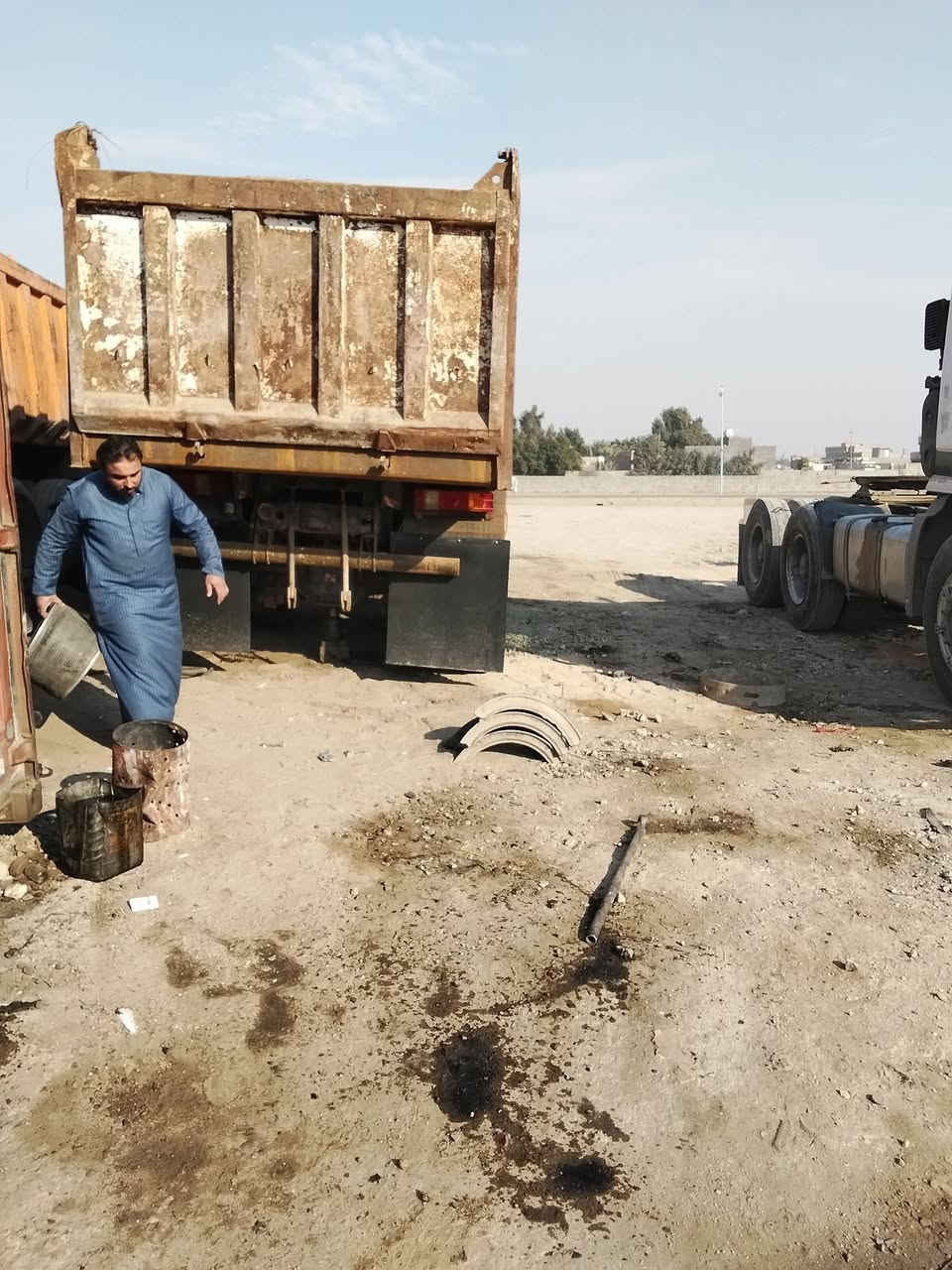 سلام عليكم  بدي اللبيع طوله خمسه وربع بدي جديد 
الرقم. ***********
