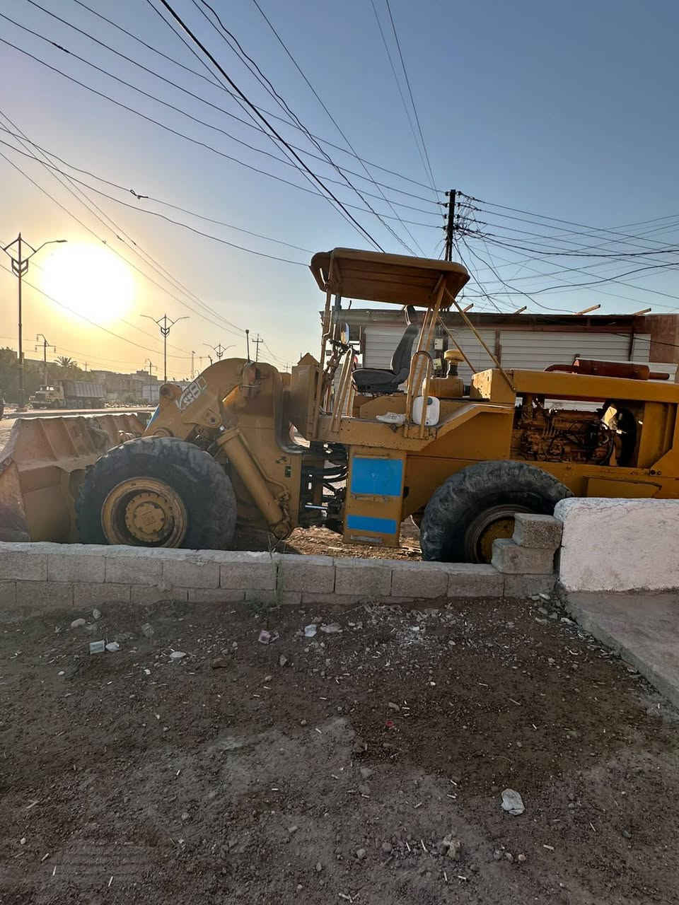 للبيع او المراوس بشفل ازغيير ٠ كاوسكي ٨٠ موديل ٨٢ مكينة كلش نضيفة وشغالة رقم جديد تحويل ثاني يوم%***********
