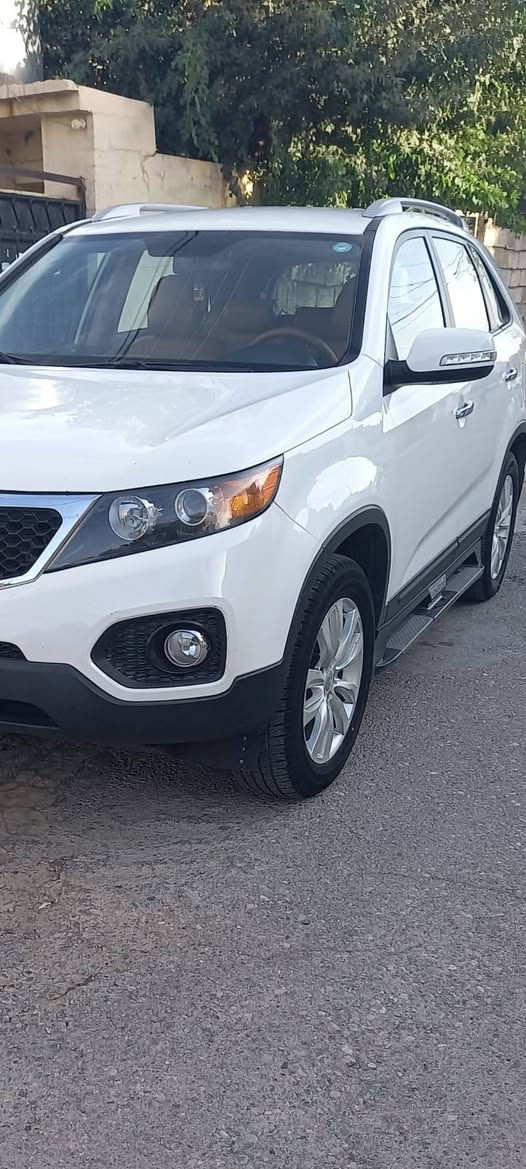 كيا سورنتو كير اتوماتيك 2012فول فول بس سلايت نيا كير محرك بشرت ١٠٠ فيتر صبوغ نيه ليداني نيه ***********
بصمه+
دركه بصمه+
تحكم ستيرن+
جام كهربا +
تبريد+
كاميرا+
حساس+
اوينه شفت +
4تيه نوي+
ليد زينو+
ماي دوست زوز تونده
همو بشرته
زماره صاحبي *********** أربيل, العراق
