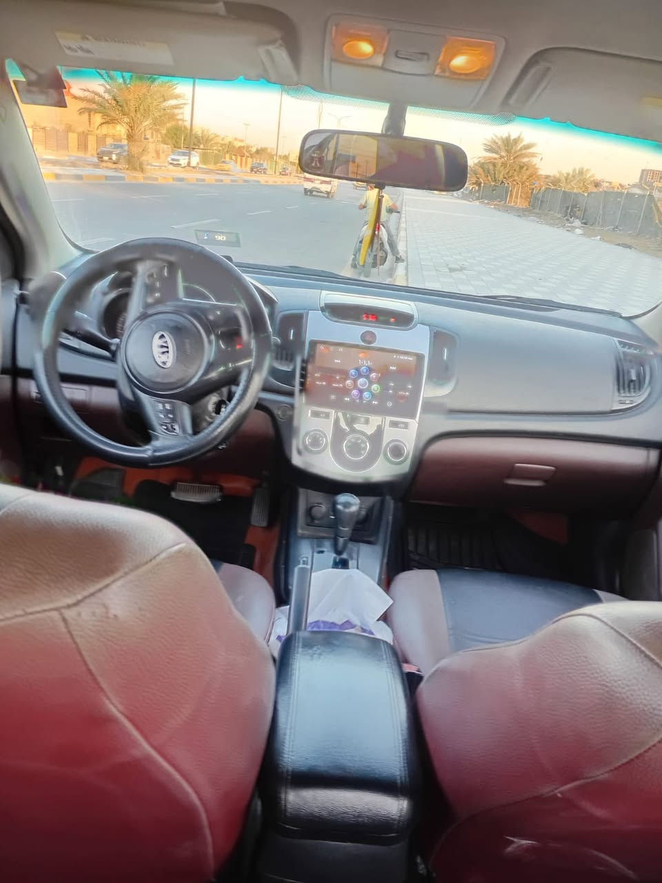 كيا فورتي 2010 وارد امريكي حادثها قبق جنطه بدون دواخل وبالعراق مصبوغه جماليه تكم لغود شواصي حوض كلهن مكفولات  رقم بغداد انكليزي تحويل مباشر 
مواصفات 
محرك 2000 دوش
فول تحكم ستيرن 
كير اوتماتيك 
شاشه تاب اصليه 
كامره خلفيه 
حساسات خلفيه
اشاير بالمري 
جام كهرباء 
كشافات اماميه 
كير محرك مكفولات تبريد تدفئه شغالات صدر خلفي امامي جديد تخم تاير ووياله شادهن جدد سياره جاهزه نصبه فول احلى من الصور 
عارضها ب76$ وبيها مجال 
مكاني بغداد 
***********
