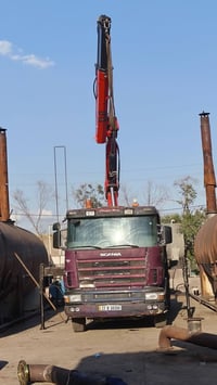 السلام وعليكم كرين سكانيا 2002 كرين فاسي ريمؤت 7 طن 4 سلايت مكينه 6 ان...