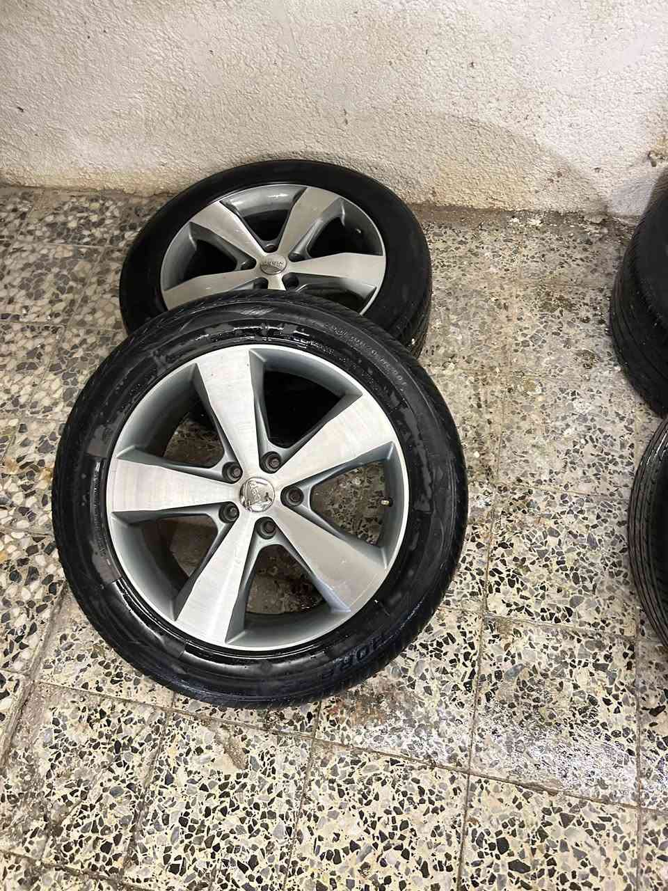 وياله مال جيب للبيع بدون مراوس ***********
