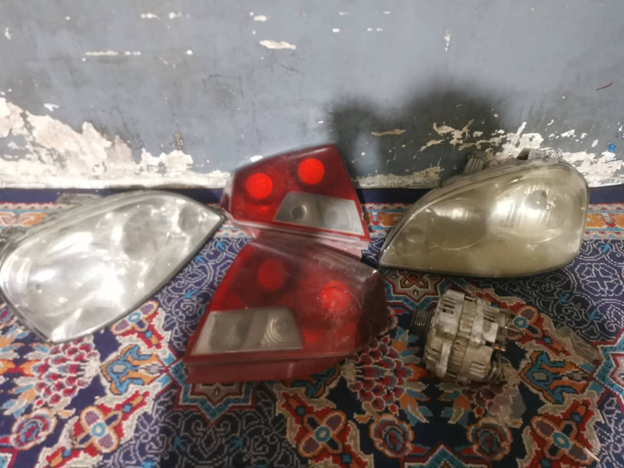 للبيع غراض اوبترا
بك لايت عدد 3 + مازدات عدد2 + كبات كاملات عدد 4
قبق مكينه + وجه مال دشبول هوَ وساعه شغالة
السعر خاص المكان بغداد البلديات دور العمال
تواصل خاص او واتساب : ***********
