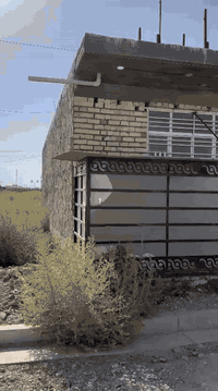 بيت للايجار في منطقه الجزيره السياحيه بغداد ***********
