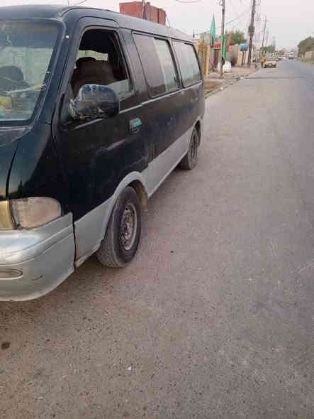 سياره بريجو للبيع رقم 📱 احمر ديالى 
سياره مثل مابصوره سعر 25 
***********
@إشارة
