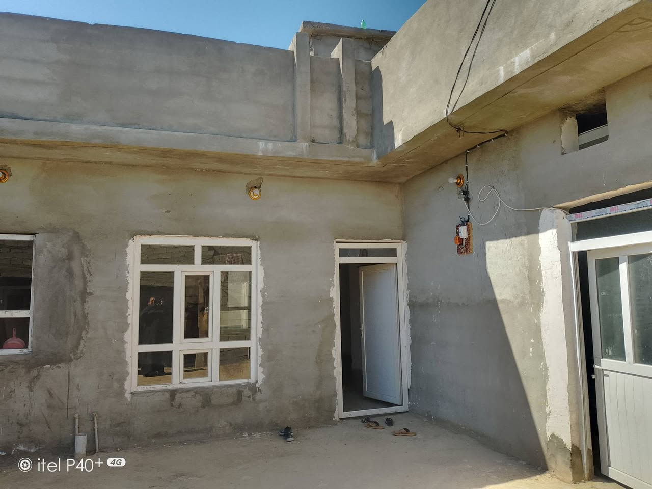 بيت. للبيع طابوزراعي الحويجة حي خلف الخظر 225 متر
جاهز للسكن
غرفتين نوم وهول ومطبخ وربعه وصحيات 
السعر 30 مليون 
***********

