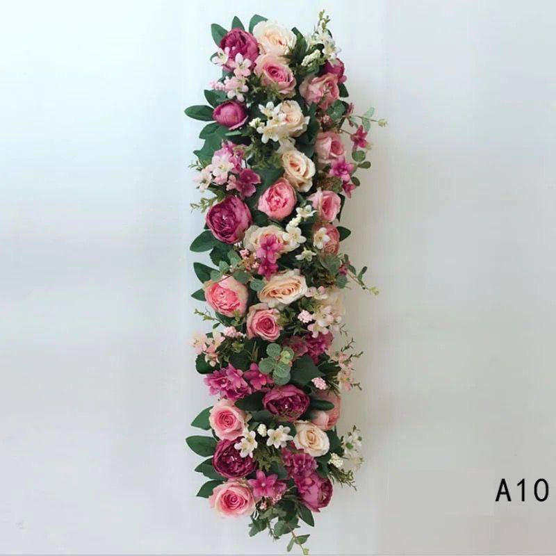 السلام عليكم  يتوفر لدينا ورد طبيعي 
وورد صناعي 
 وورد امتار صناعي ومسكات تخرج ومسكات أعراس 
 واكسسوارت جمله  حسب الطلب توجد خدمة توصيل بغداد وباقي المحافظات للحجز 
***********
