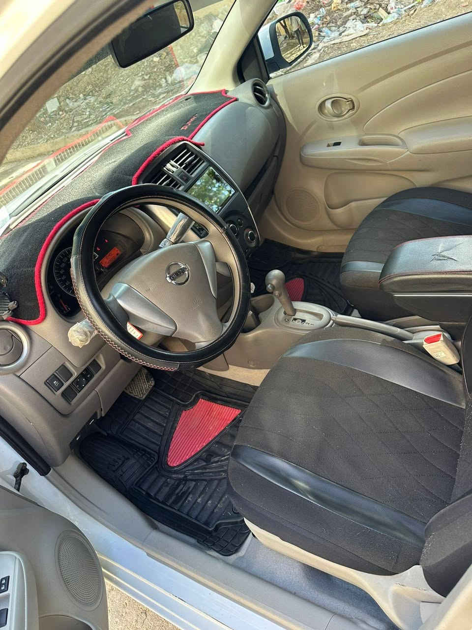 سلام عليكم للبيع سياره سني هندي سياره كفالة ماشية 40 مكان الكاظميةر  المقدسة رقم ***********
