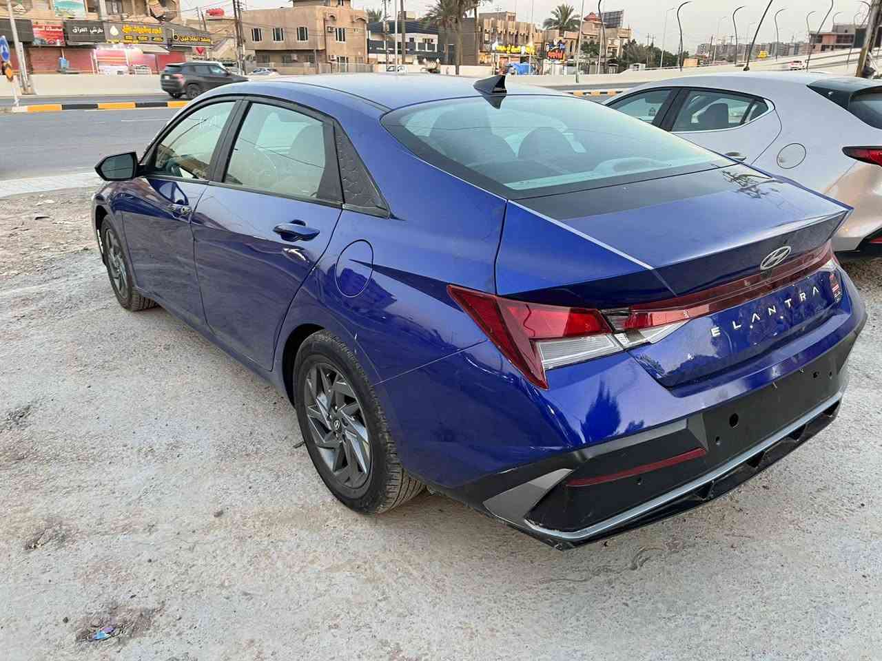 السعر. ١٢٥.  ***********
السلام عليكم النترا مديل 24 دخول جديد منفيس ابسمي مواصفات نص فول بصمه تشغيل عن بعد ترحيب أبواب شاشه دجتل متصل لد دشبول تبريد شاشه مكينه 2000 دوش ليبل واحد كلها بدون تبديل  السياره بدون ايرباك حادثها جاملغ خلفي وشويه الباب صور الحادث و صور التعمير منشوره فقط البصوره الباقي كفاله عامه ومكفوله من الدواخل
